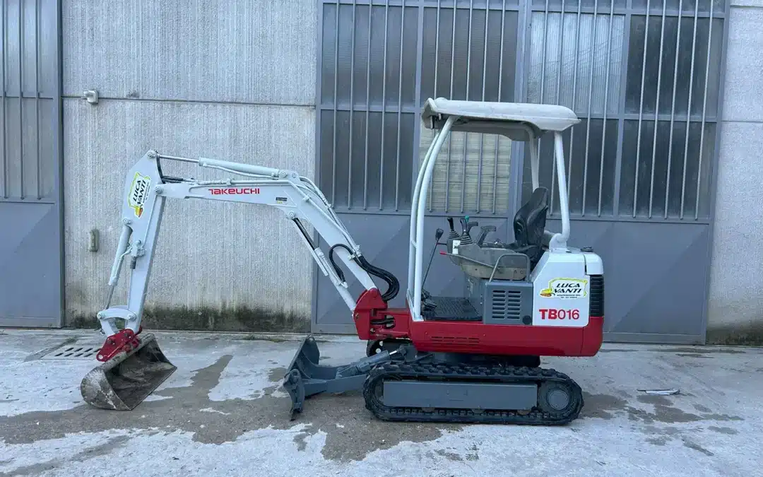 Escavatore q.li 16